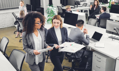 Empreendedoras em transição: do comando à readaptação no mercado de trabalho