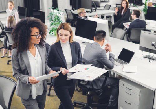 Empreendedoras em transição: do comando à readaptação no mercado de trabalho